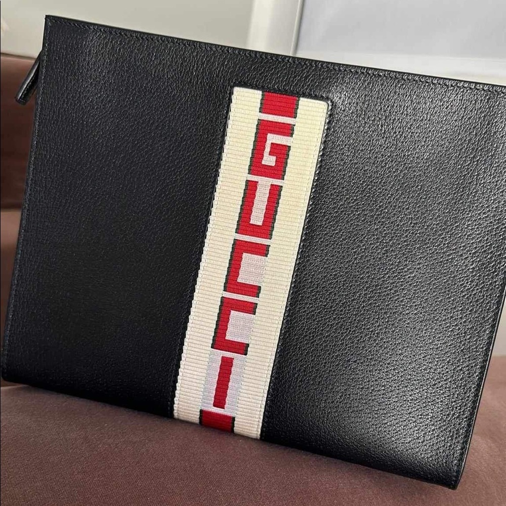 New Authentic Gucci OPHIDIA LEATHER CLUTCH BAG